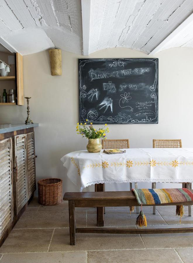 Vineyard Garden Studio Мон-Сен-Жан Экстерьер фото